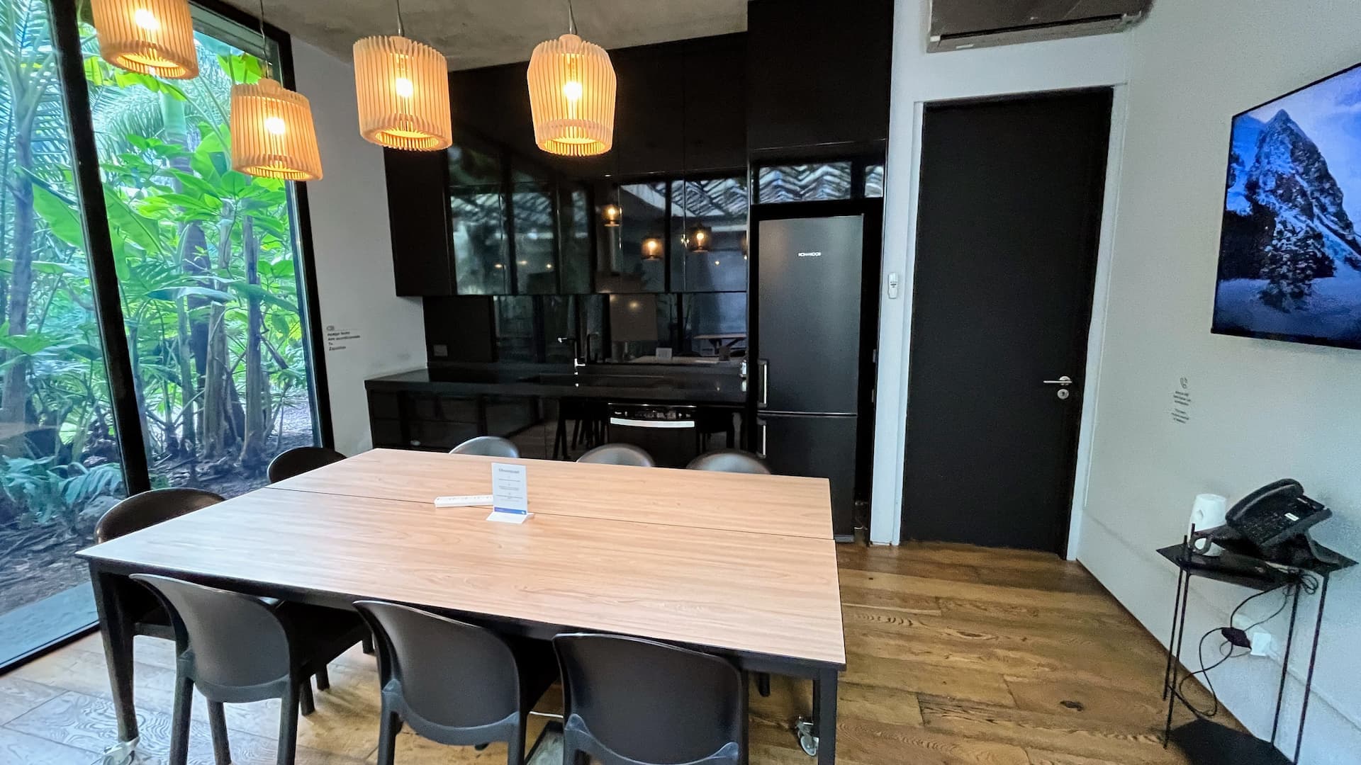 Sala de Reuniones - space