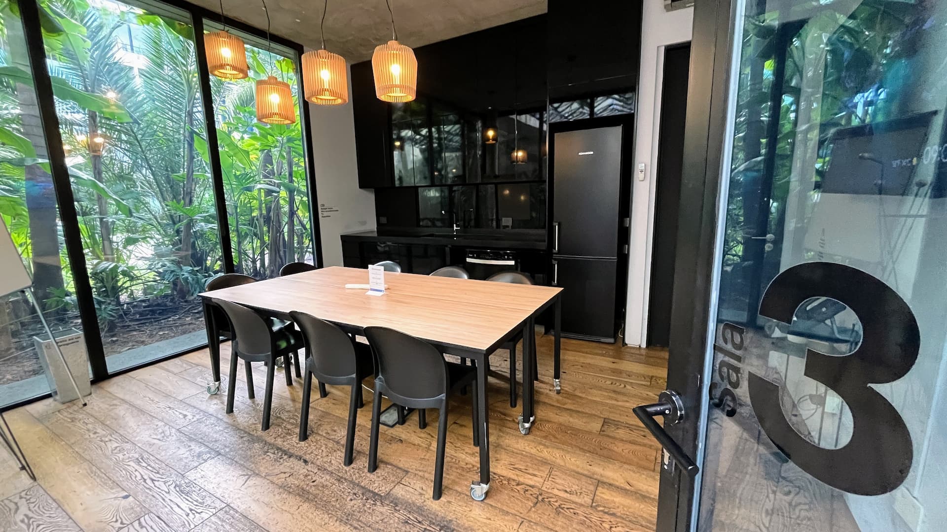 Sala de Reuniones - space