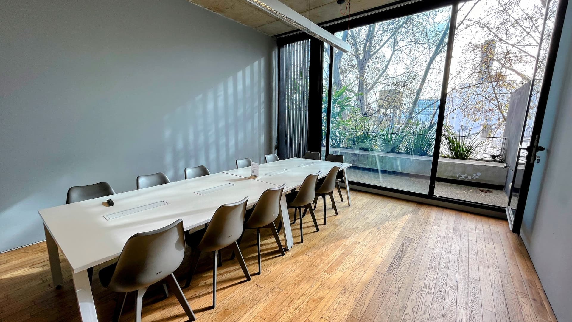 Sala de Reuniones - space