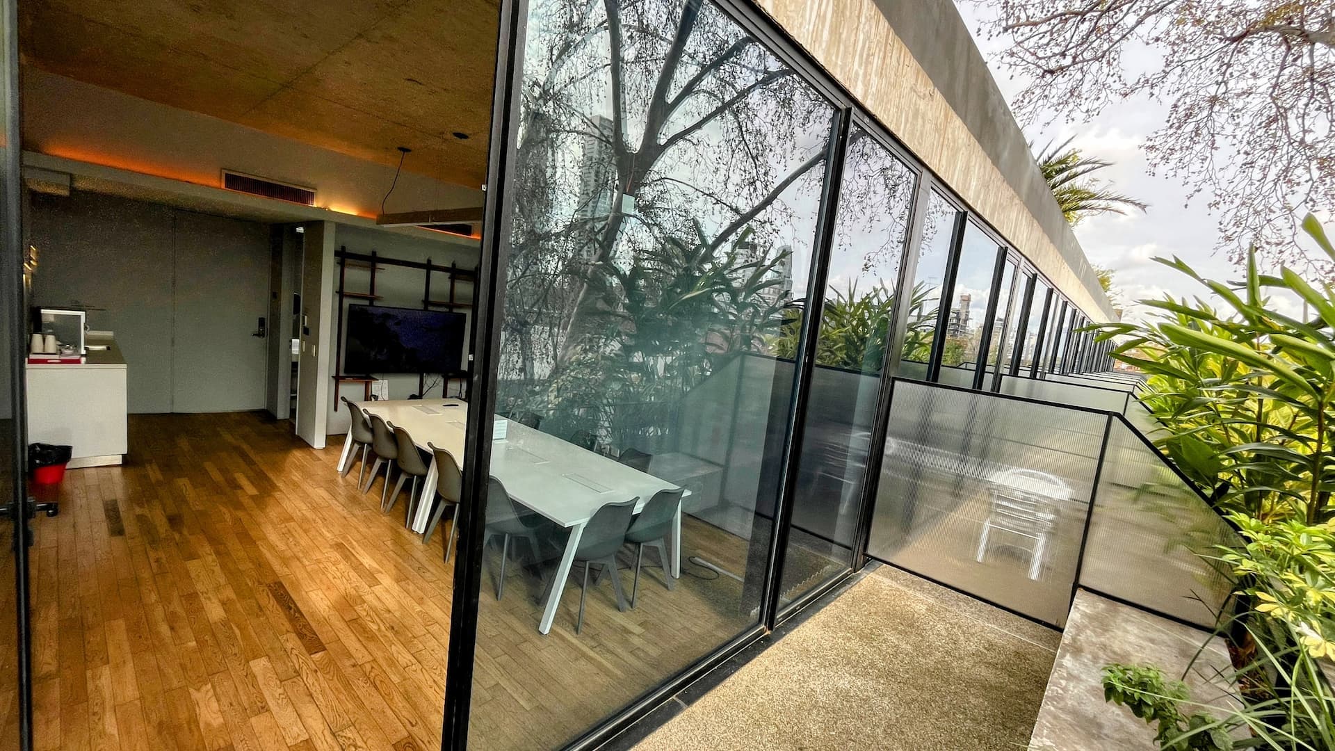 Sala de Reuniones - space