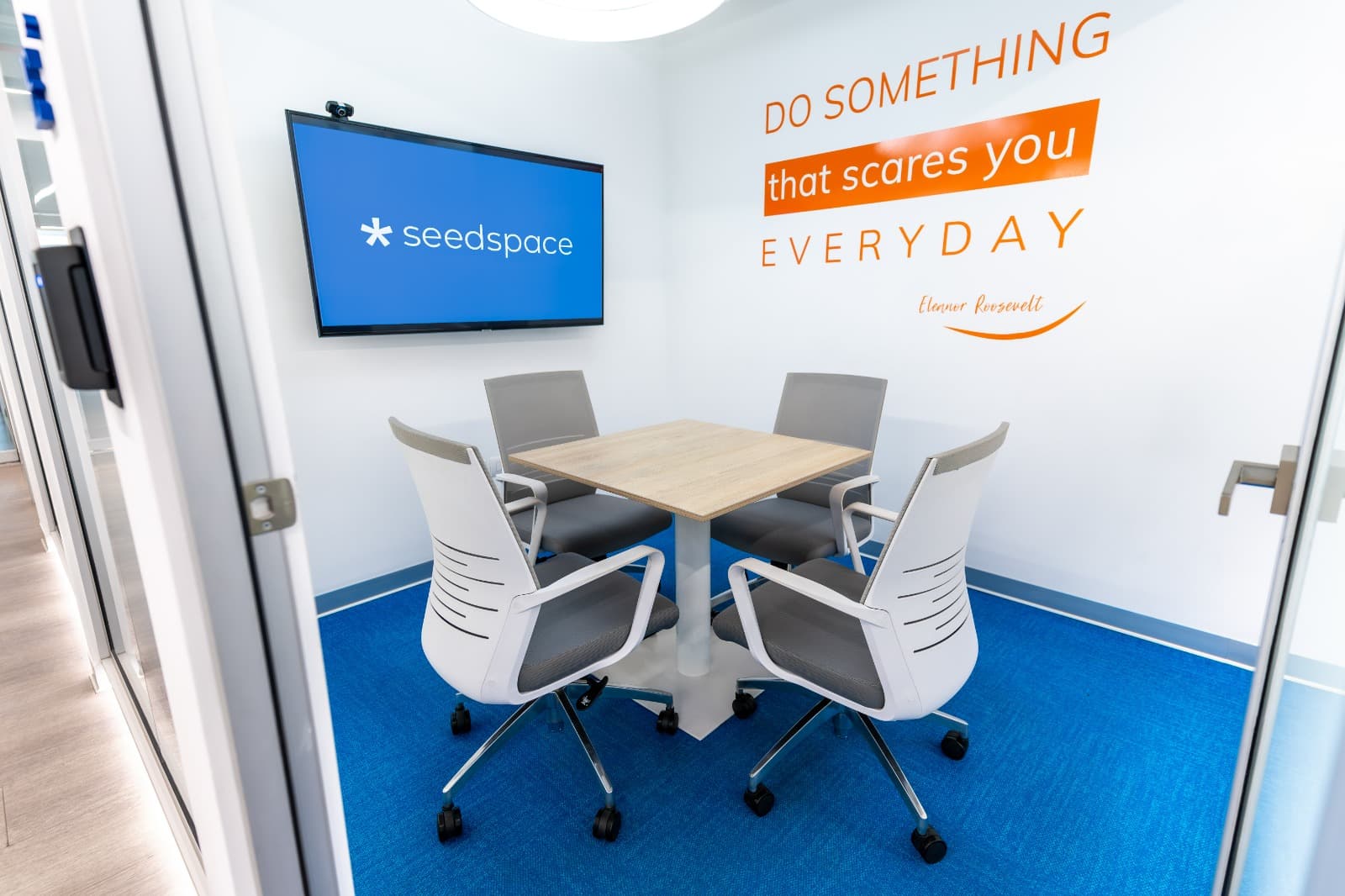 Sala de Reuniones - space