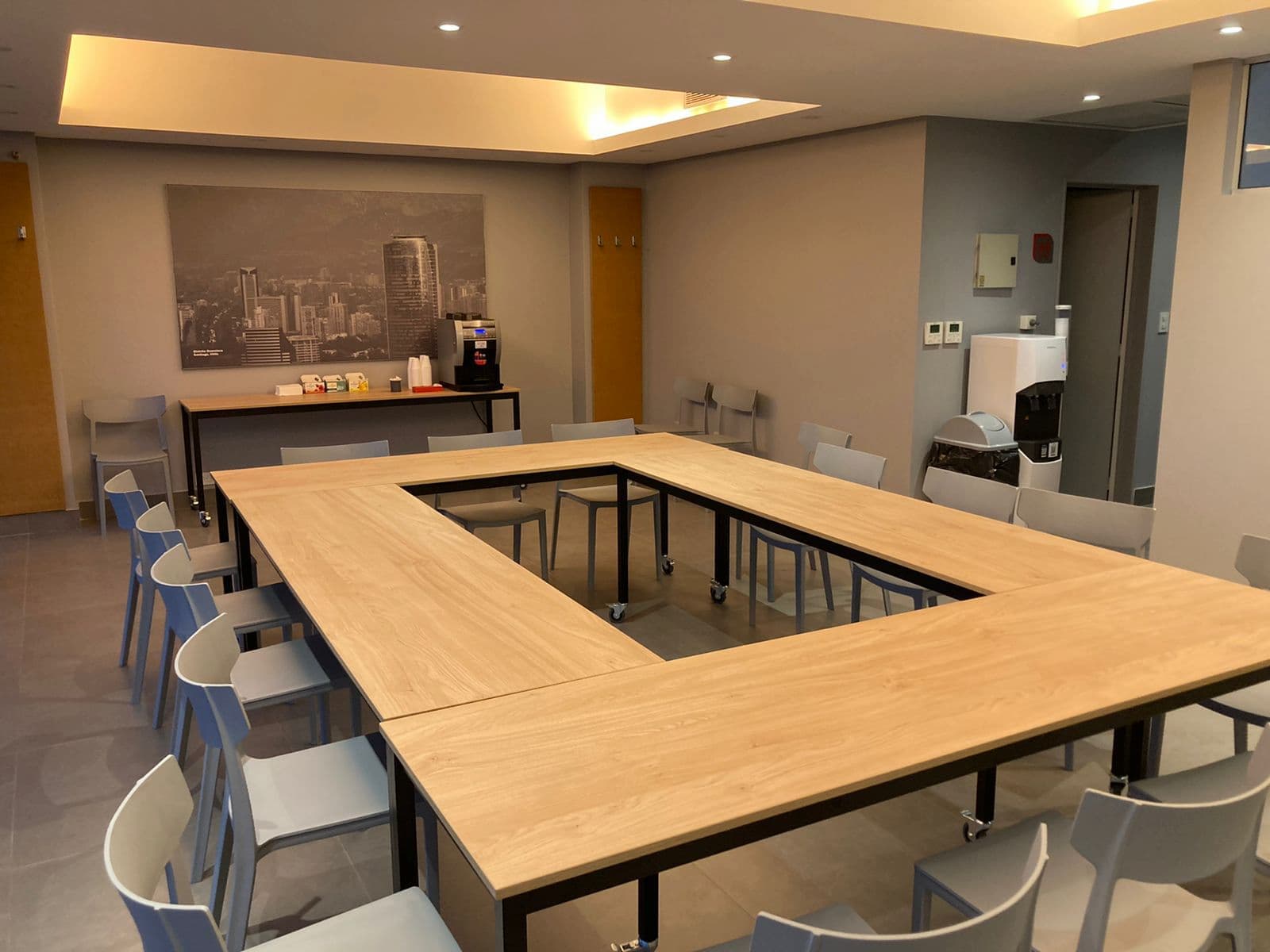 Sala de Reuniones - space