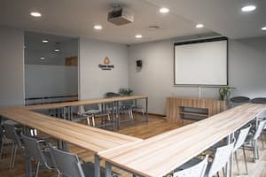 Sala de Reuniones - space