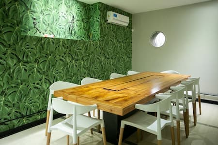 Sala de Reuniones - space
