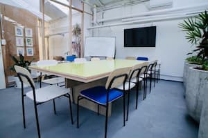 Sala de Reuniones - space