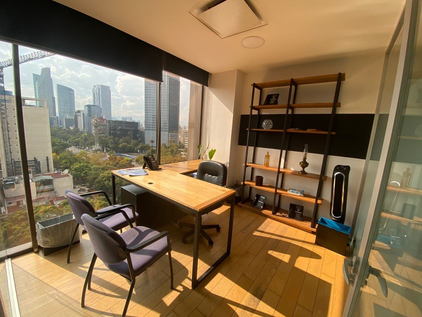 Sala de Reunión - space